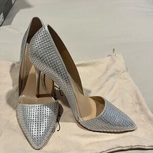 Elegant Platinum Shimmer Sand Heels
